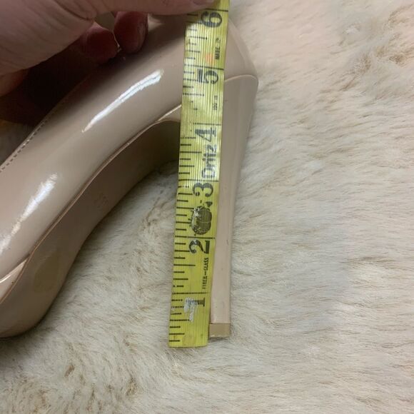 Elle Nude Patent Heels size 9.5 - Picture 4 of 9